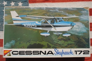 S2002 CESSNA Skyhawk 172